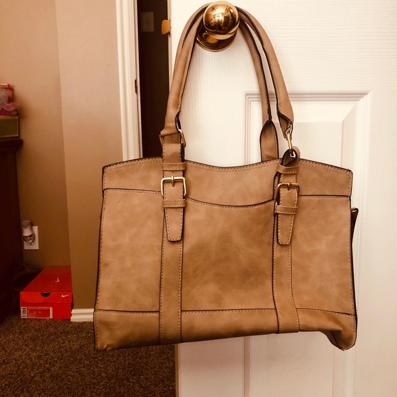 Bueno Handbags - Bueno Tan Faux Suede Purse